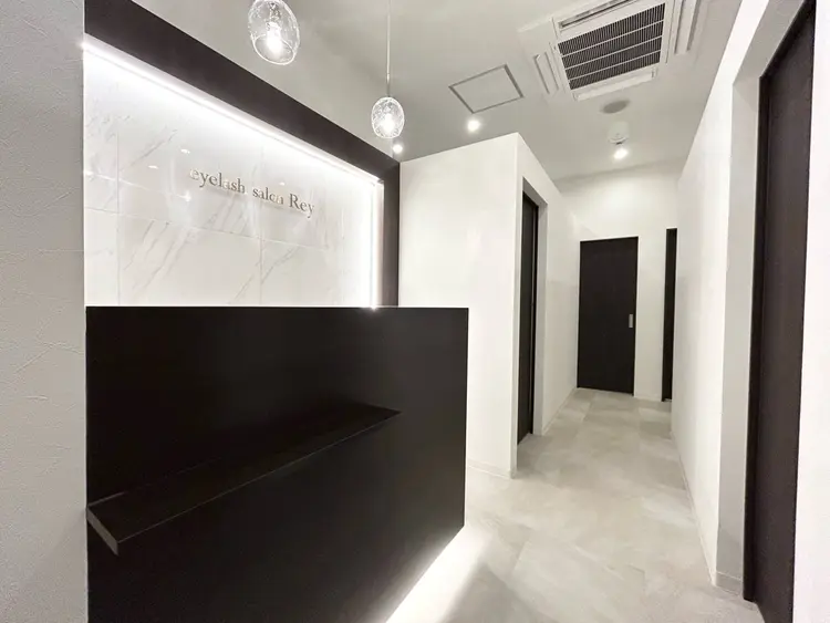 eyelashsalonRey宮崎店の内観・外観1