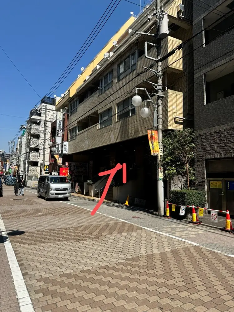 KIKI Nailの内観・外観1