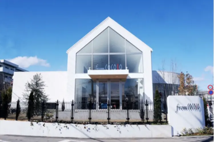 fromCOCOLOの内観・外観1