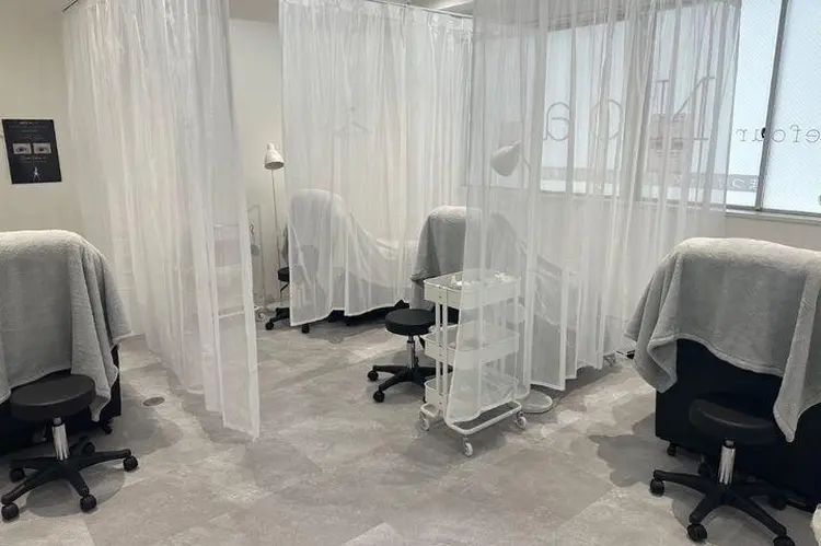 カルフールノア新潟店の内観・外観2