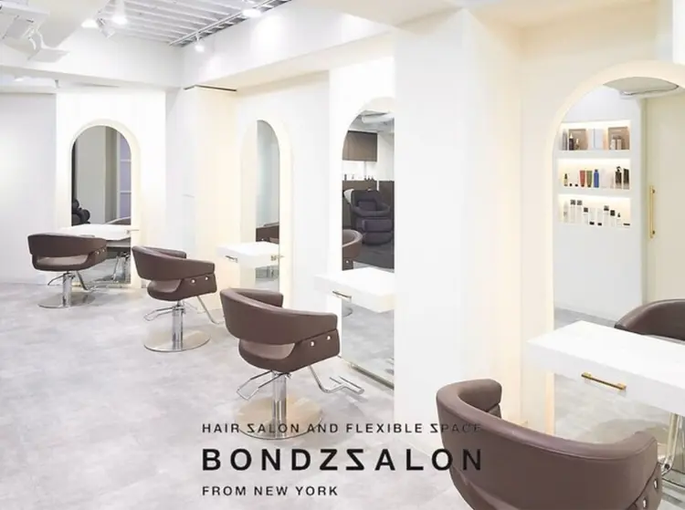 BONDZ SALONの内観・外観1