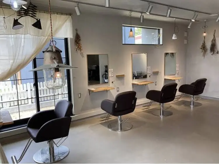 Aem.の内観・外観1