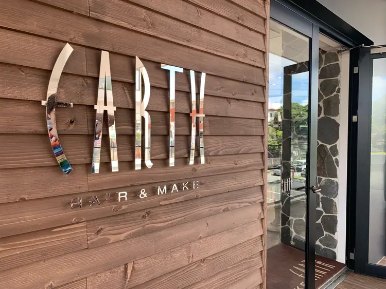 hair&make EARTH浦添店の内観・外観1