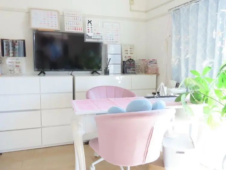 美人計ネイルサロンの内観・外観1