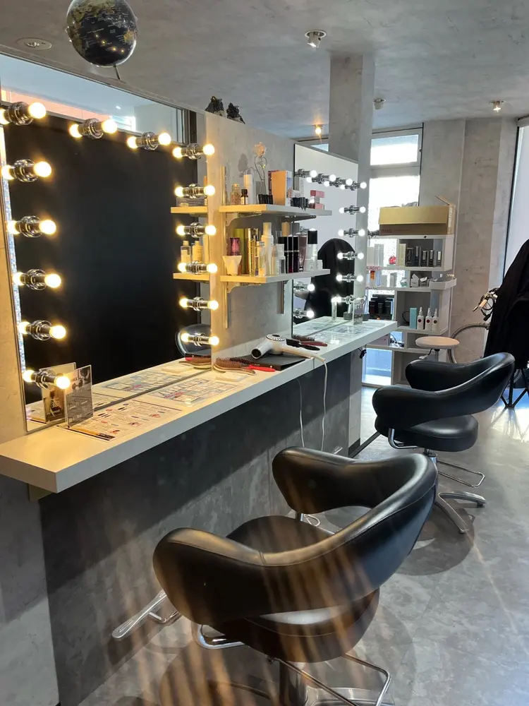 MEN'S SALON 段の内観・外観2