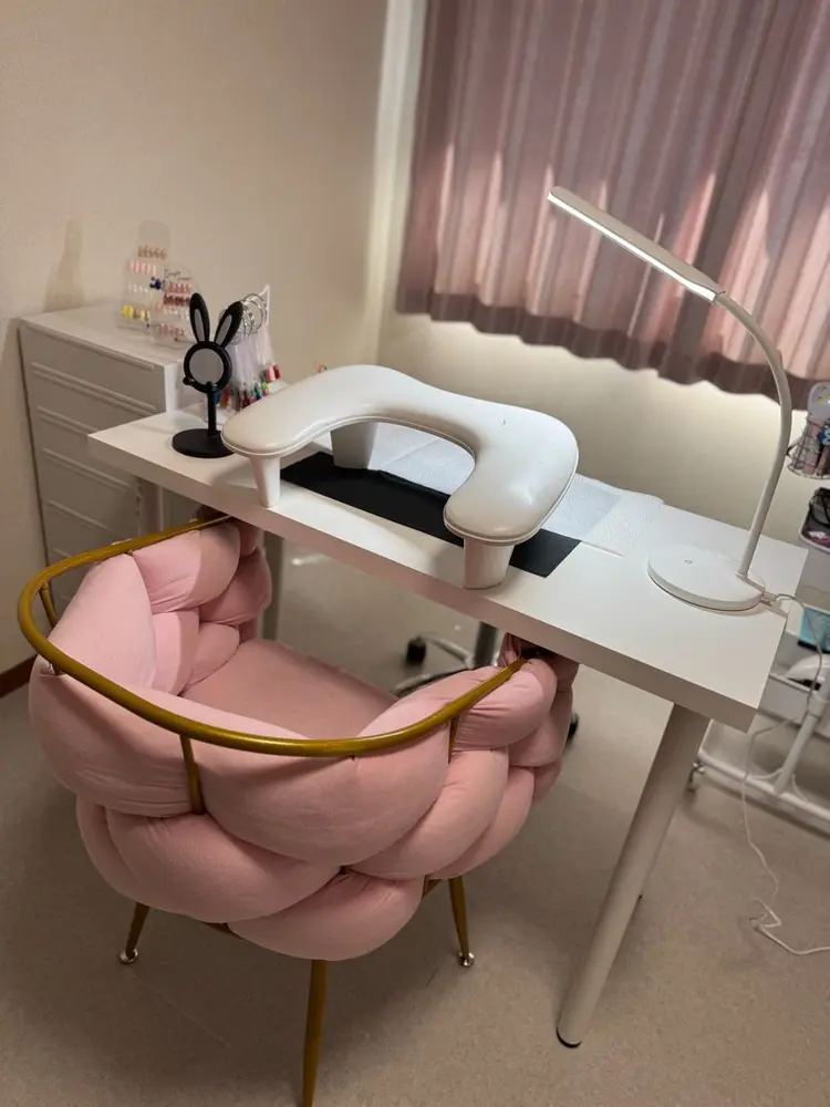 umiネイルケアの内観・外観1