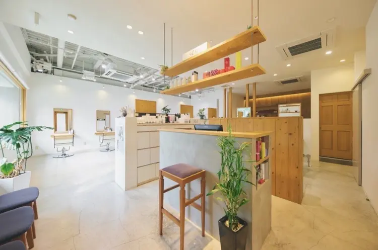 Eye Beauty J'ADOREの内観・外観2