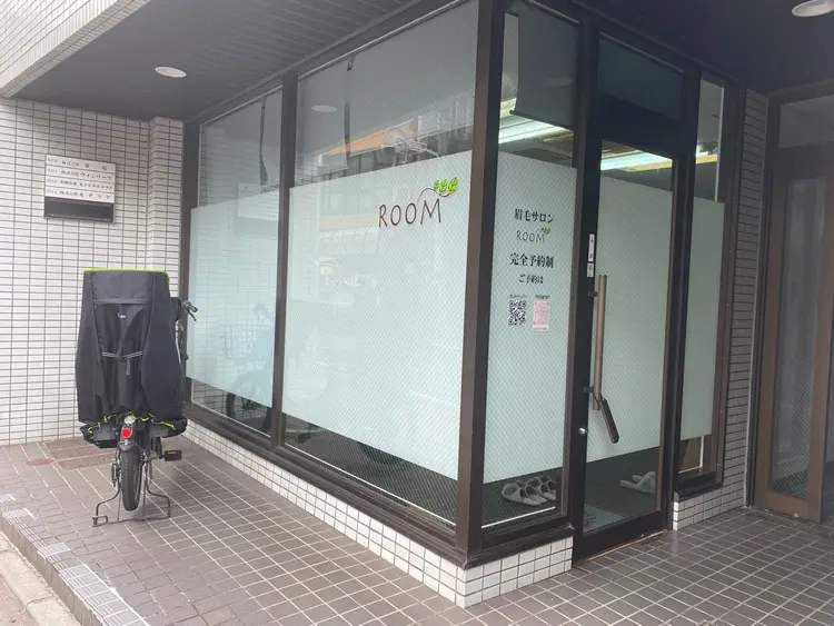 眉毛専門サロンROOMの内観・外観2