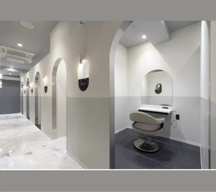 SALOWIN新宿三丁目の内観・外観2