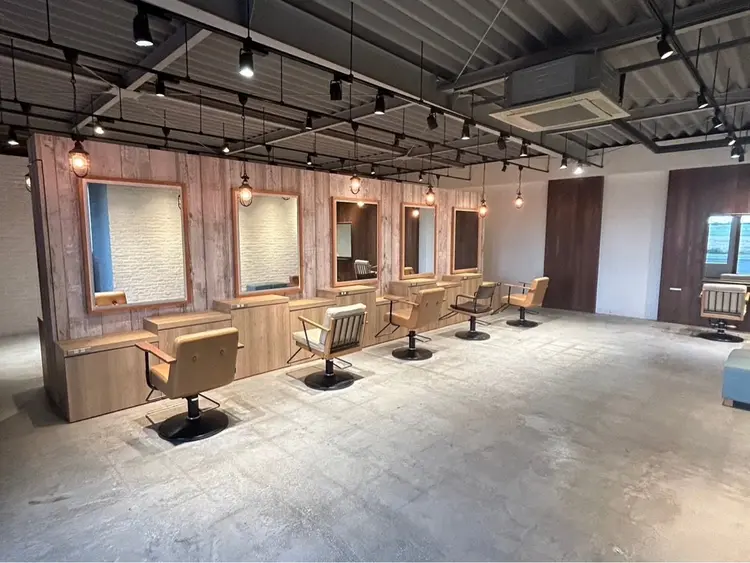 Clan by Naturalの内観・外観1