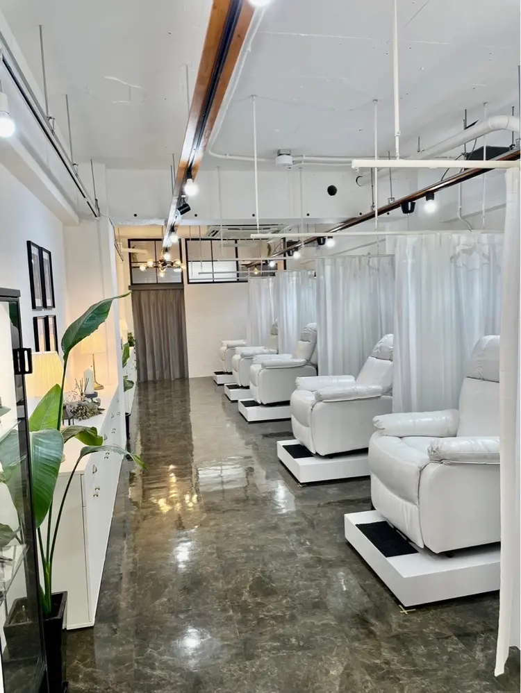 Ann Moss 日本橋店の内観・外観3