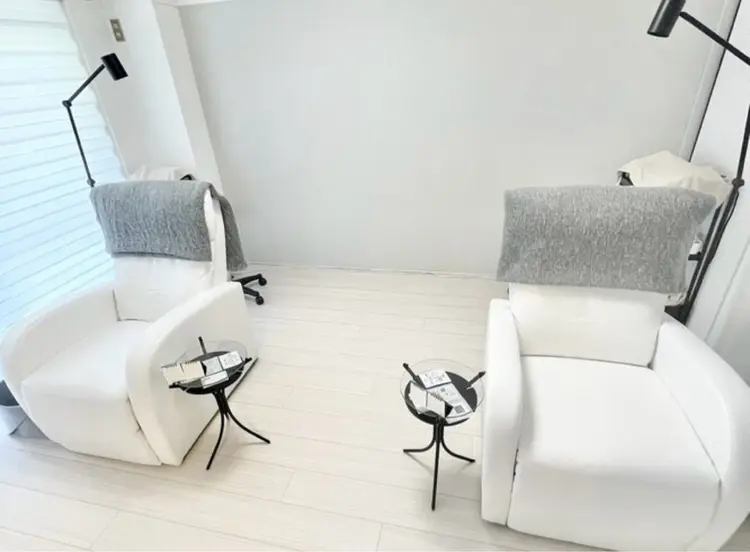 0's香久山店【エンズ】の内観・外観1