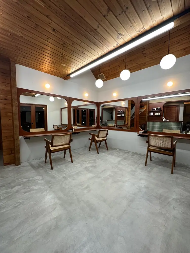 DEPTの内観・外観1