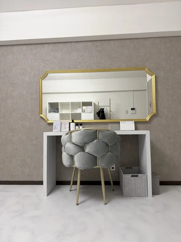 JASLYの内観・外観1