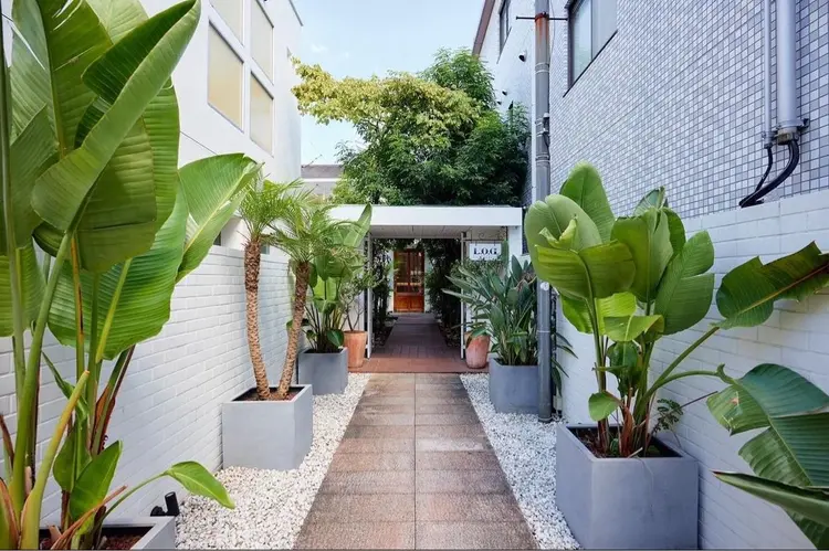 L.O.G OMOTESANDOの内観・外観1