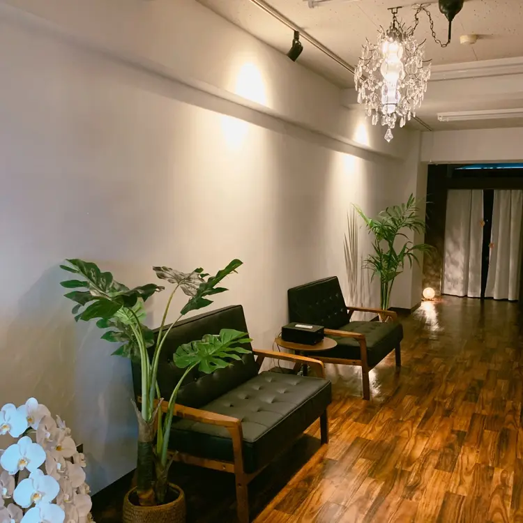 Su'sBの内観・外観2