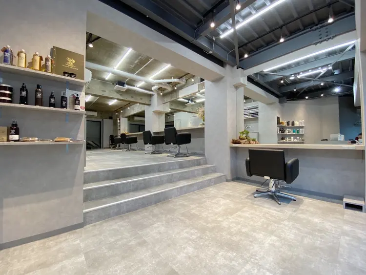 Umuの内観・外観1