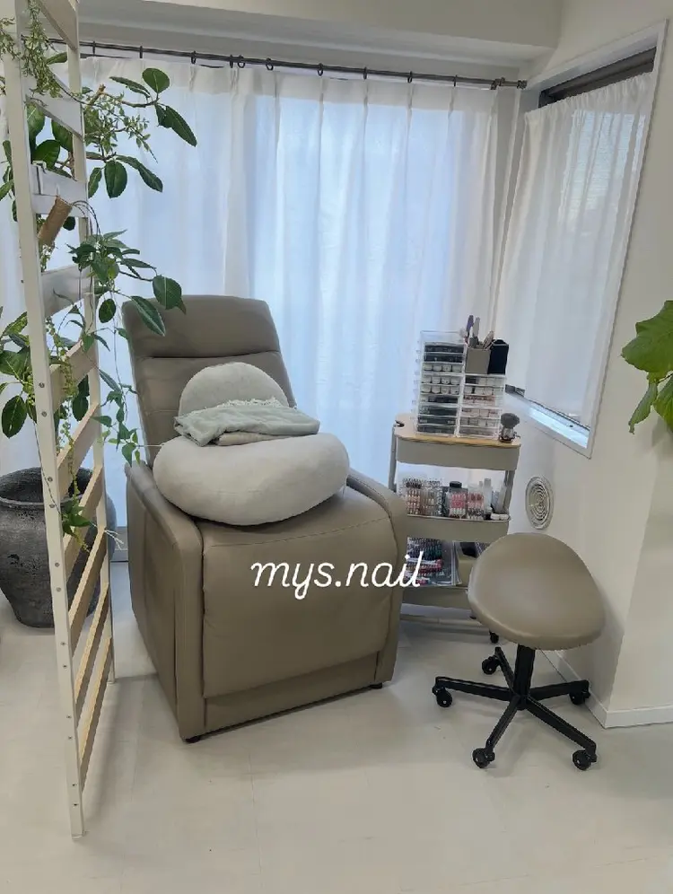 mys.nailの内観・外観1