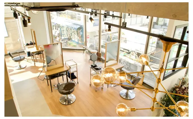 OLSEN D.B.A BALLOON HAIRの内観・外観1