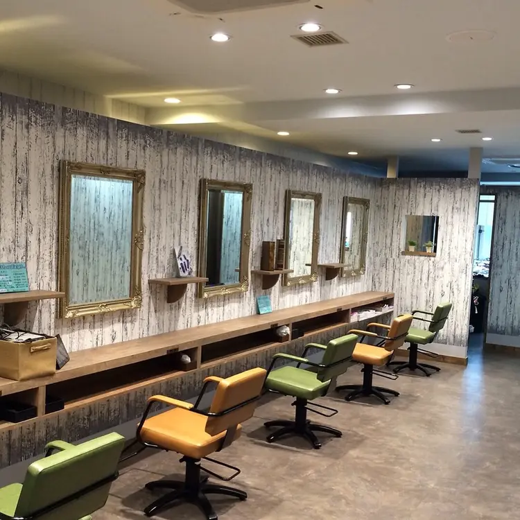 hair&spa myashbe'の内観・外観1