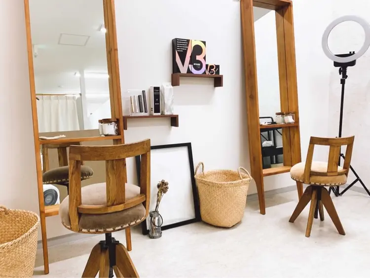 まつげエクステサロンdesign K 石巻の内観・外観1