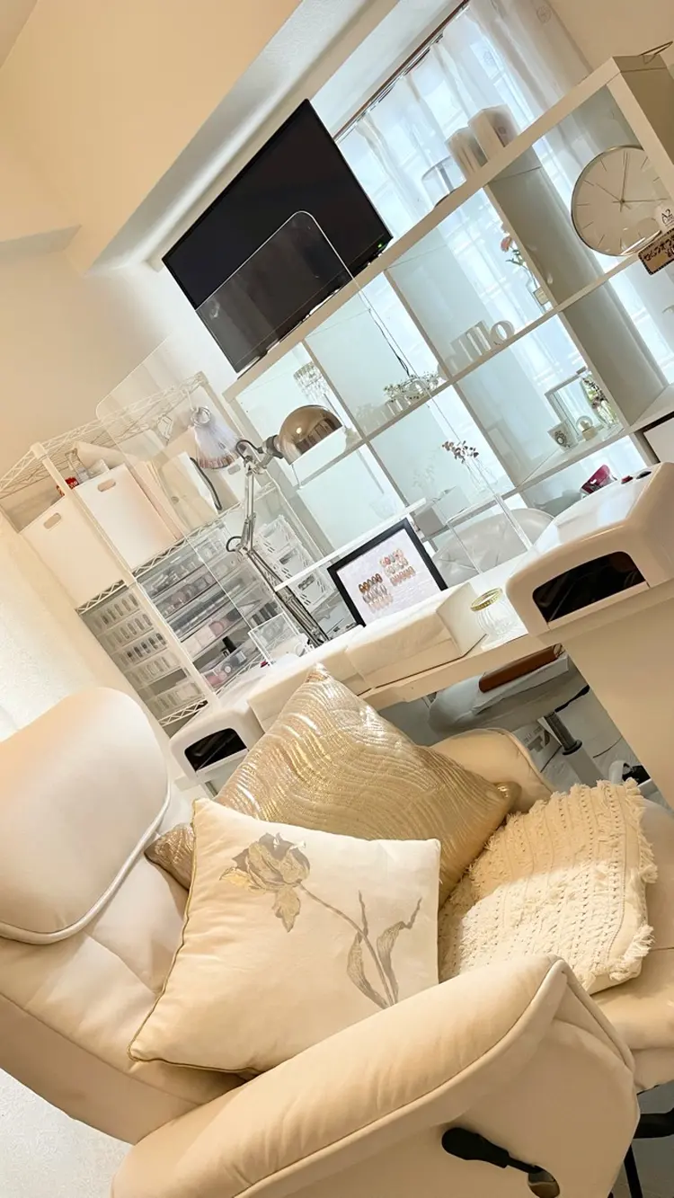 modellonailの内観・外観1