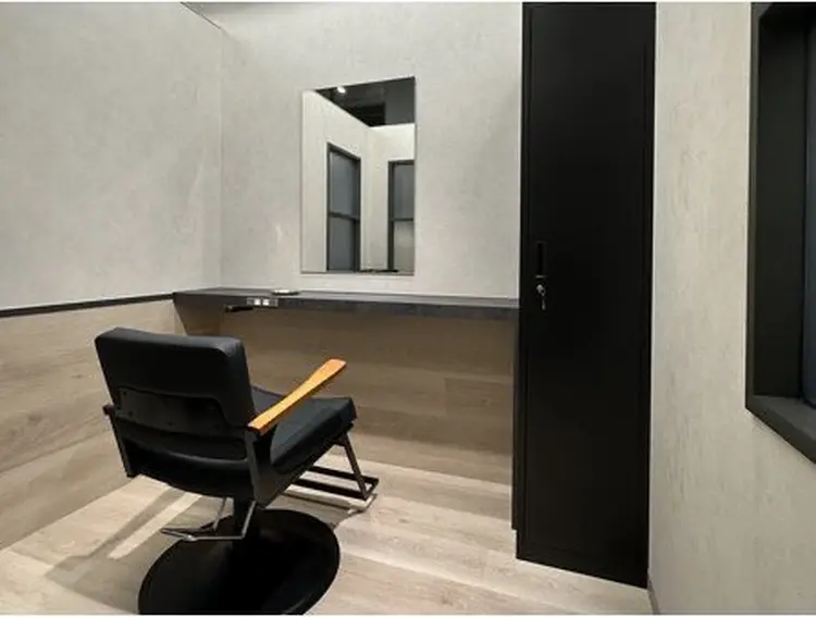 FRAME spa&hair room博多店【フレーム】の内観・外観1