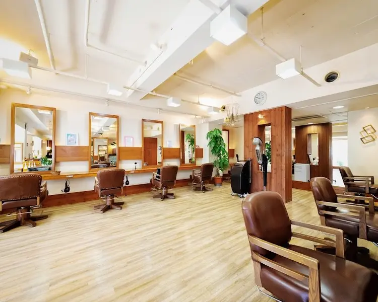 grace西宮北口店の内観・外観1