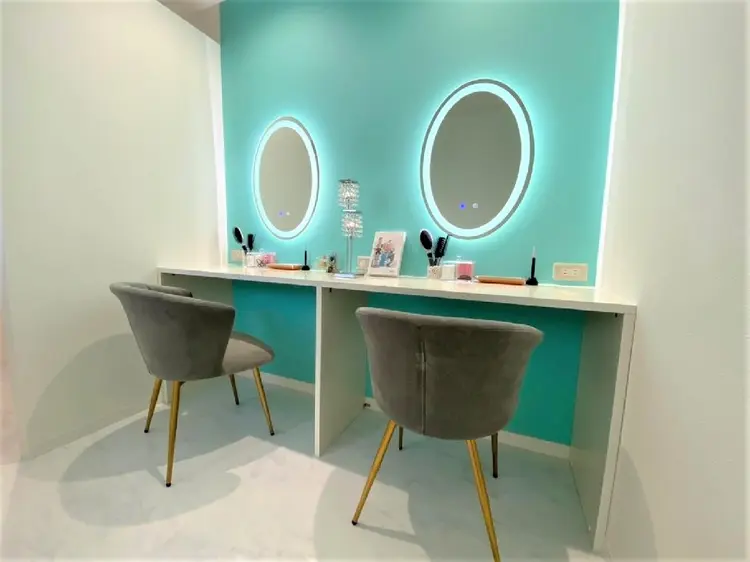 目元エステ専門店　Mainの内観・外観2