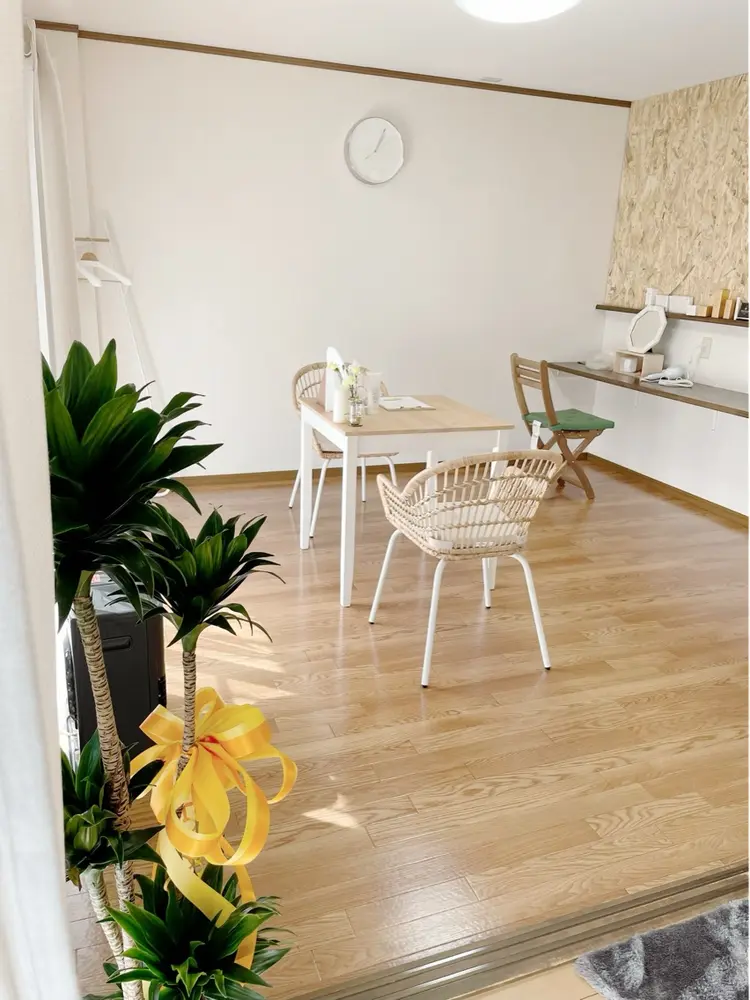 reposの内観・外観1