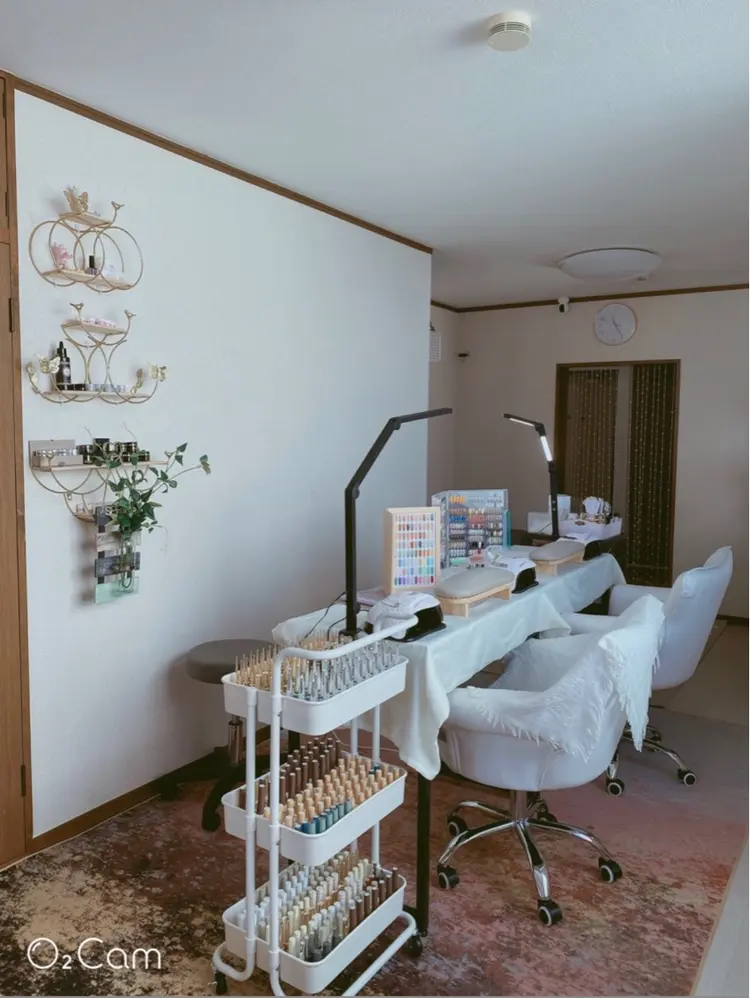 Kira Nailの内観・外観1