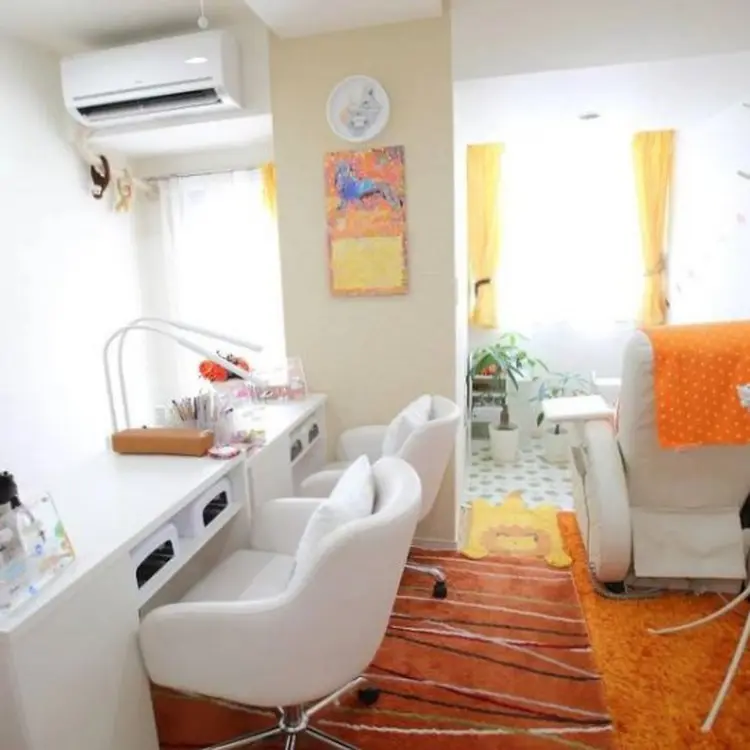 ネイルサロンアリエルの内観・外観1