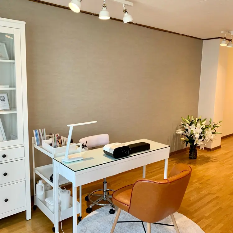 beauty  salon  Cheerの内観・外観1