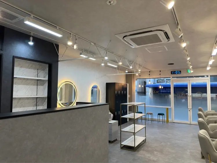 LAZOの内観・外観2