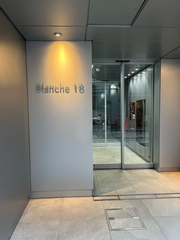 GOTODAY吉祥寺Vellmie店の内観・外観3