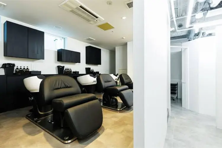 GO TODAY SHAiRE SALON銀座Arc店の内観・外観3