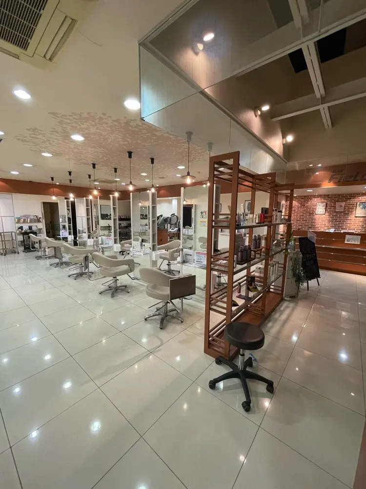 レイフィールド滝の水店の内観・外観1