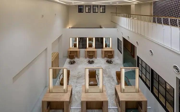 ATENAの内観・外観1