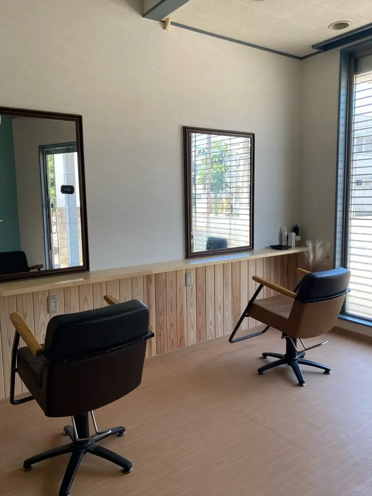 True16の内観・外観1