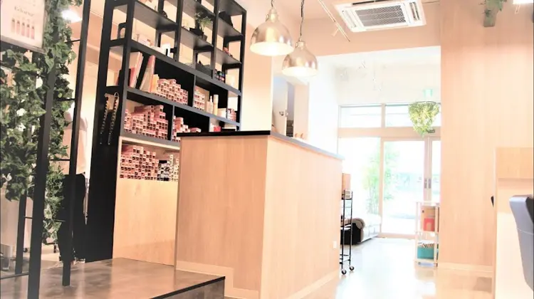 chura  treatの内観・外観2