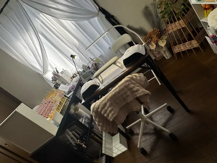 nailnanaの内観・外観1