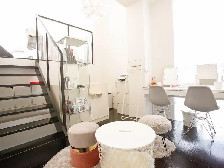 SIERAの内観・外観2