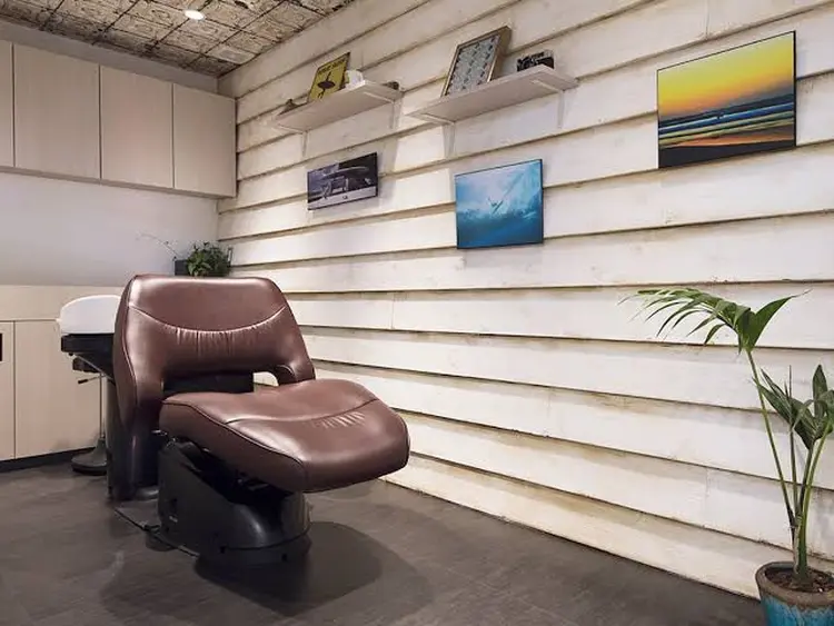 Hair&Make EARTH聖蹟桜ヶ丘店の内観・外観3