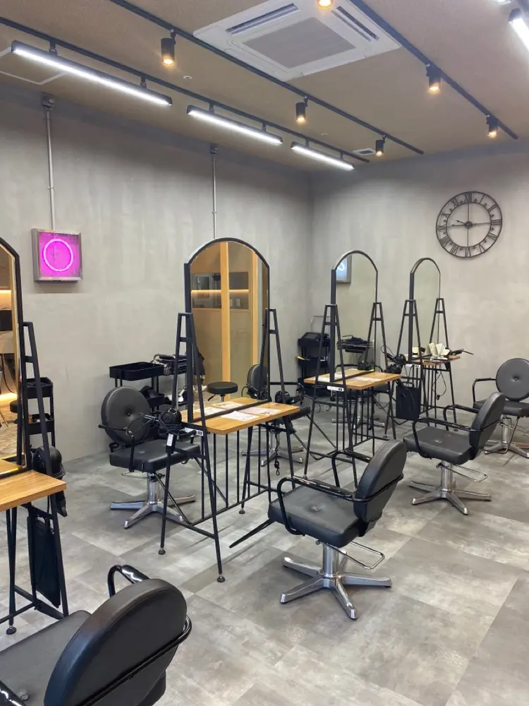 Angelica鹿児島中央店の内観・外観1