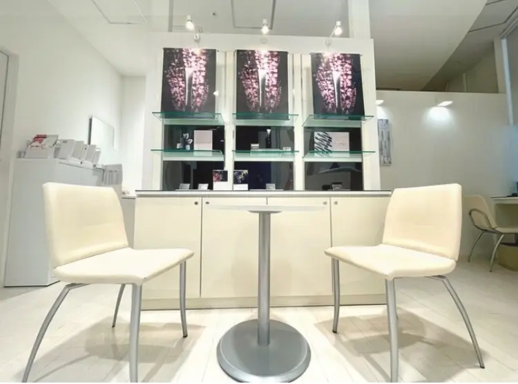 POLA  THE BEAUTY あべのルシアス店の内観・外観2