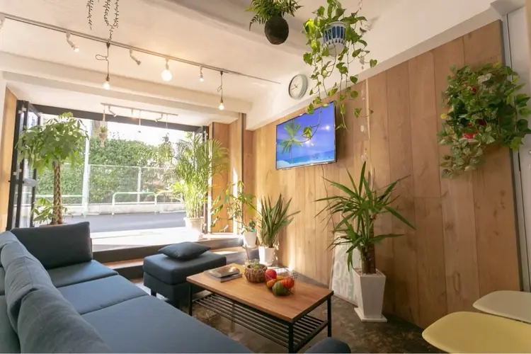 hair living liko池袋  東口店の内観・外観2