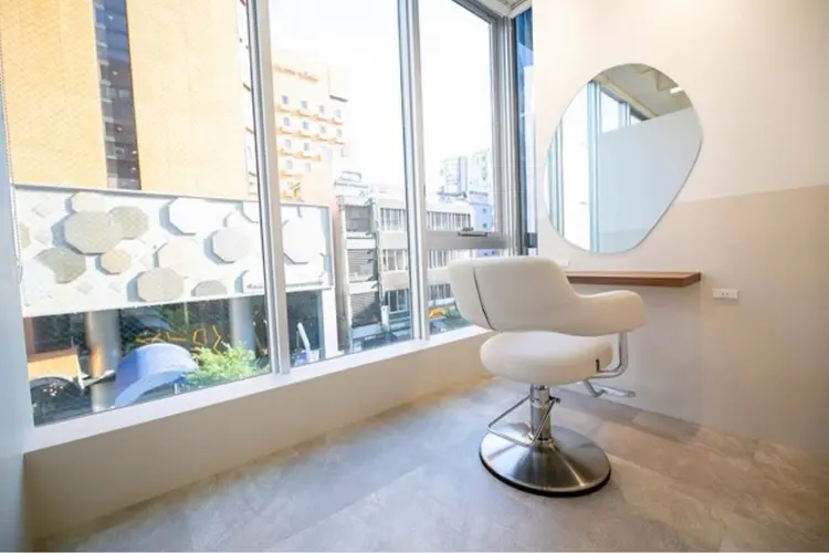 HAIR ICI TRE ヘアーアイストゥーレの内観・外観2