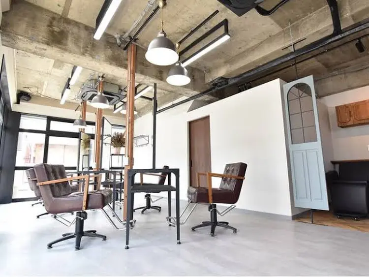 Mel hair design 【メルヘアデザイン】の内観・外観2