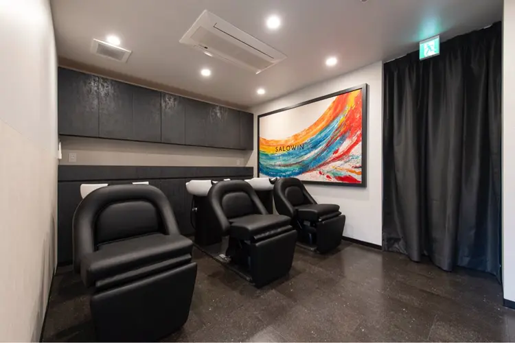 SALOWIN 下北No.R店の内観・外観3