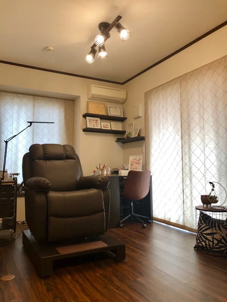 nail&eyelash MaQ'sの内観・外観1